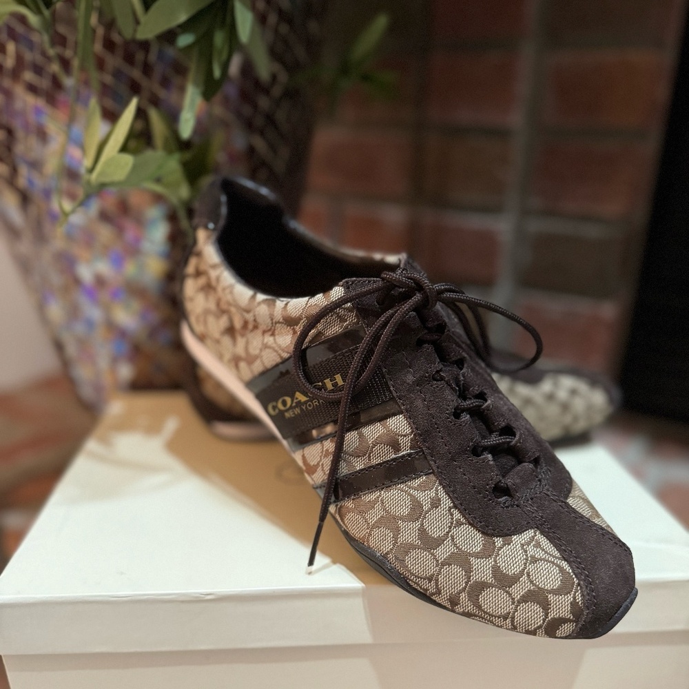 COACH Brown/Tan "Jayme" Logo Sneakers SIZE 7.5